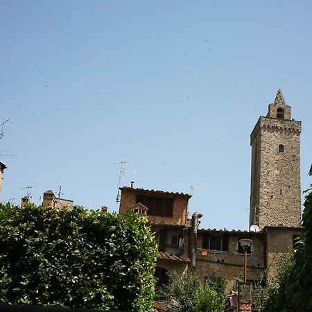 Casa Glicine - San Gimignano Apartman Kültér fotó